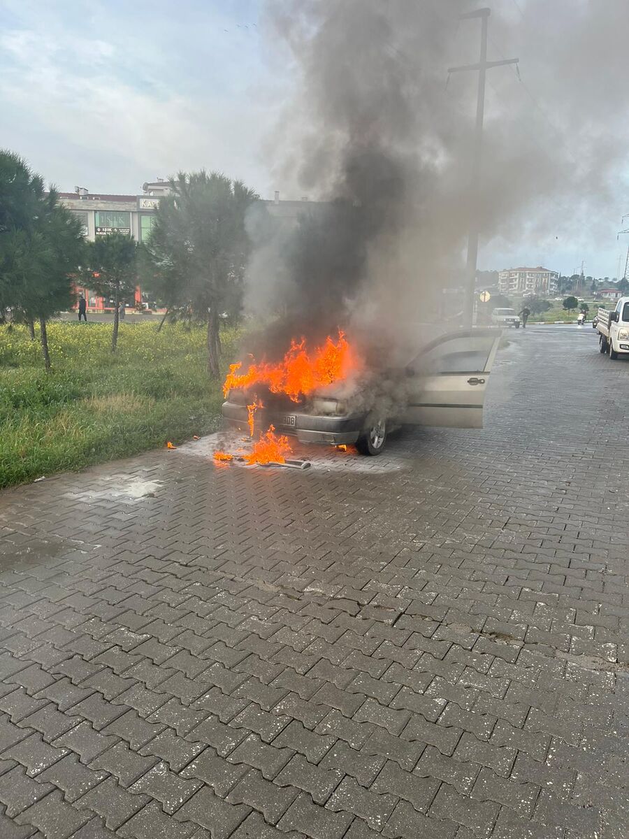 LPG’li Otomobil Alev Topuna Döndü! WhatsApp Image 2026 02 09 at 13.18.09 - Marmara Bölge Gazetesi