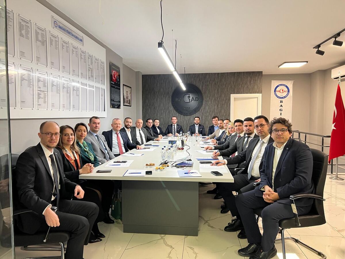 Balıkesir İş Dünyasında Kritik Zirve WhatsApp Image 2026 02 11 at 10.26.43 - Marmara Bölge Gazetesi
