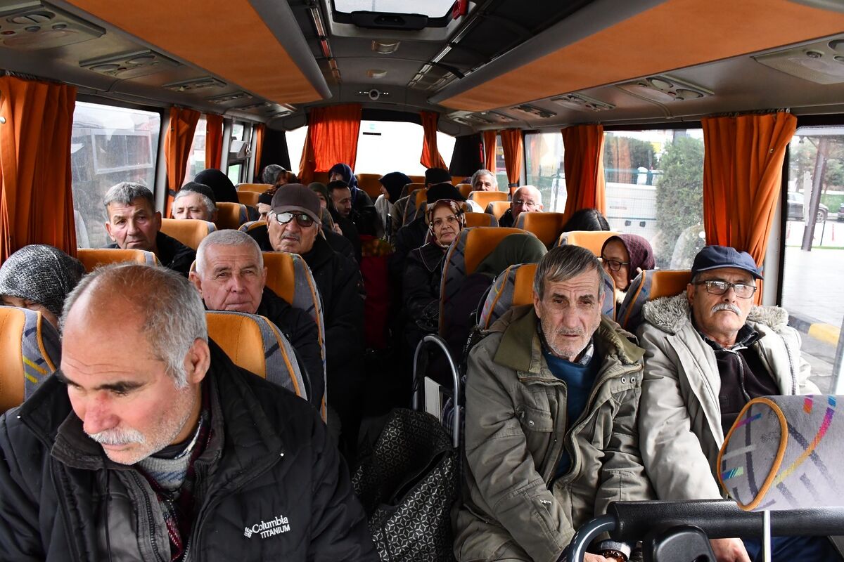 Balıkesir’in Üç Mahallesinde Ulaşım Krizi! WhatsApp Image 2026 02 17 at 16.18.24 - Marmara Bölge Gazetesi