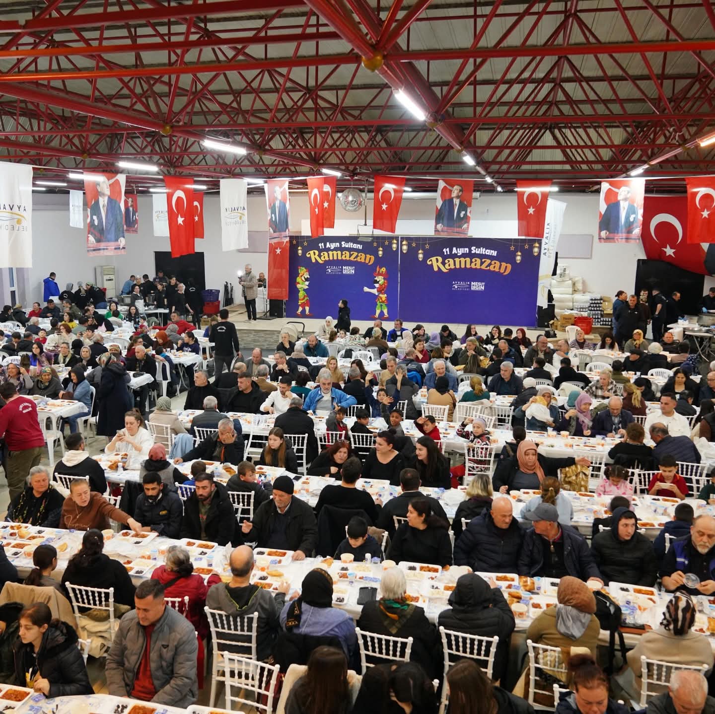 Başkan Ergin Vatandaşlarla Sofra Kurdu WhatsApp Image 2026 02 21 at 22.16.16 - Marmara Bölge Gazetesi