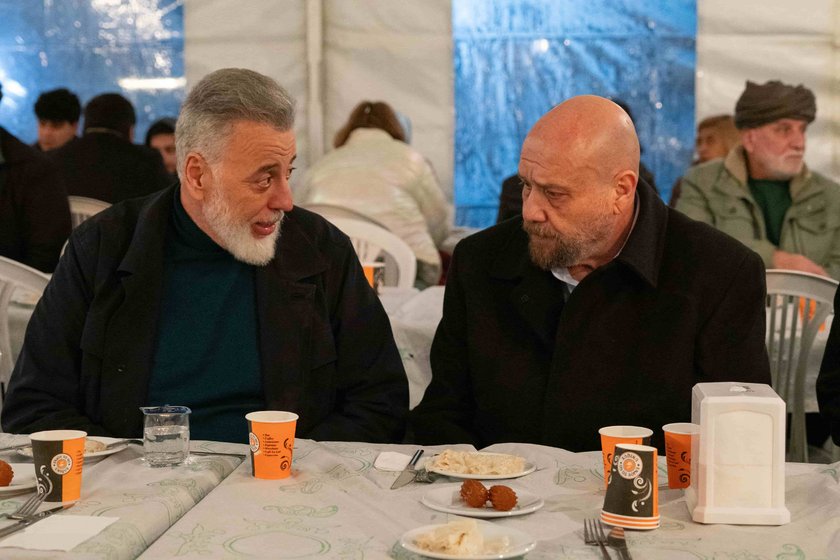Kızılcık Şerbeti 126. Bölümde Neler Yaşandı? ab085d87bc0fa00bc0fcbdc2920e9d65 840 - Marmara Bölge Gazetesi