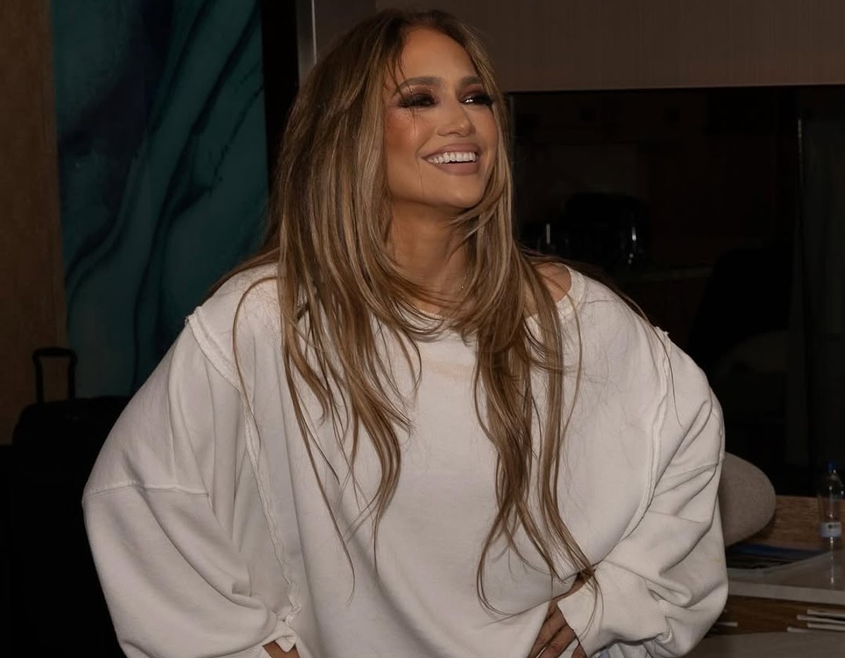 Pop müziğin ve Hollywood’un en güçlü isimlerinden Jennifer Lopez, sahnedeki
