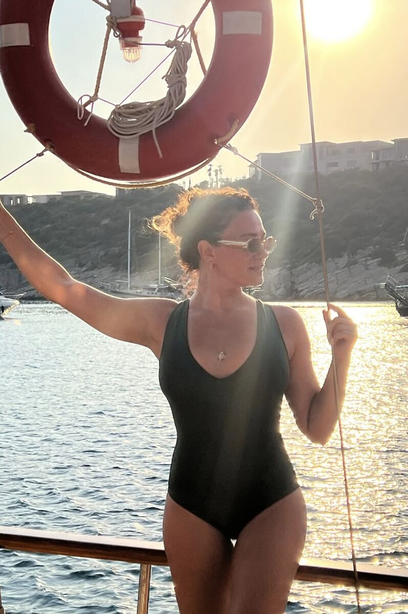Özge Borak’ın Fit Görünümü Sosyal Medyada Gündem Oldu s f4488f43ac14388e97399ef8562929857f86e32d - Marmara Bölge Gazetesi
