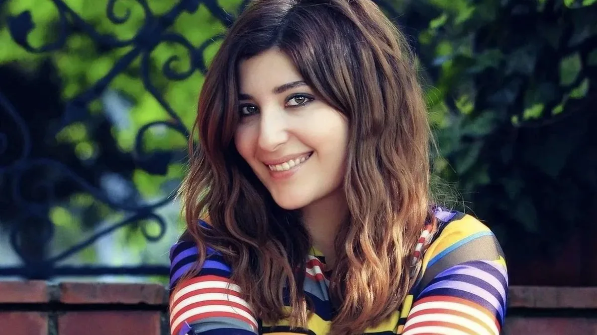 Ünlü Oyuncu Rüya Gibi'nin Final Haberini TikTok'tan Duyurdu sebnem bozoklu kimdir 3 - Marmara Bölge Gazetesi