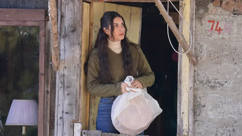 TRT 1’in ilgiyle izlenen dizisi Taşacak Bu Deniz, dün akşam