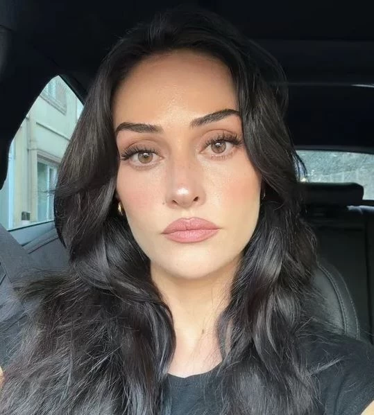 Esra Bilgiç İle Faruk Sabancı Evleniyor Mu? ttt sj6w - Marmara Bölge Gazetesi