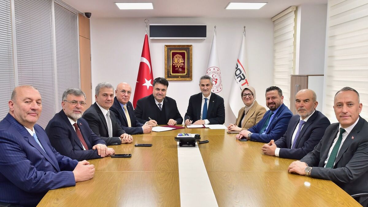 Belgin Uygur’dan Balıkesir'e Müjde! 234dcc2b 2efa 4bc5 9234 f680082ff8af - Marmara Bölge Gazetesi