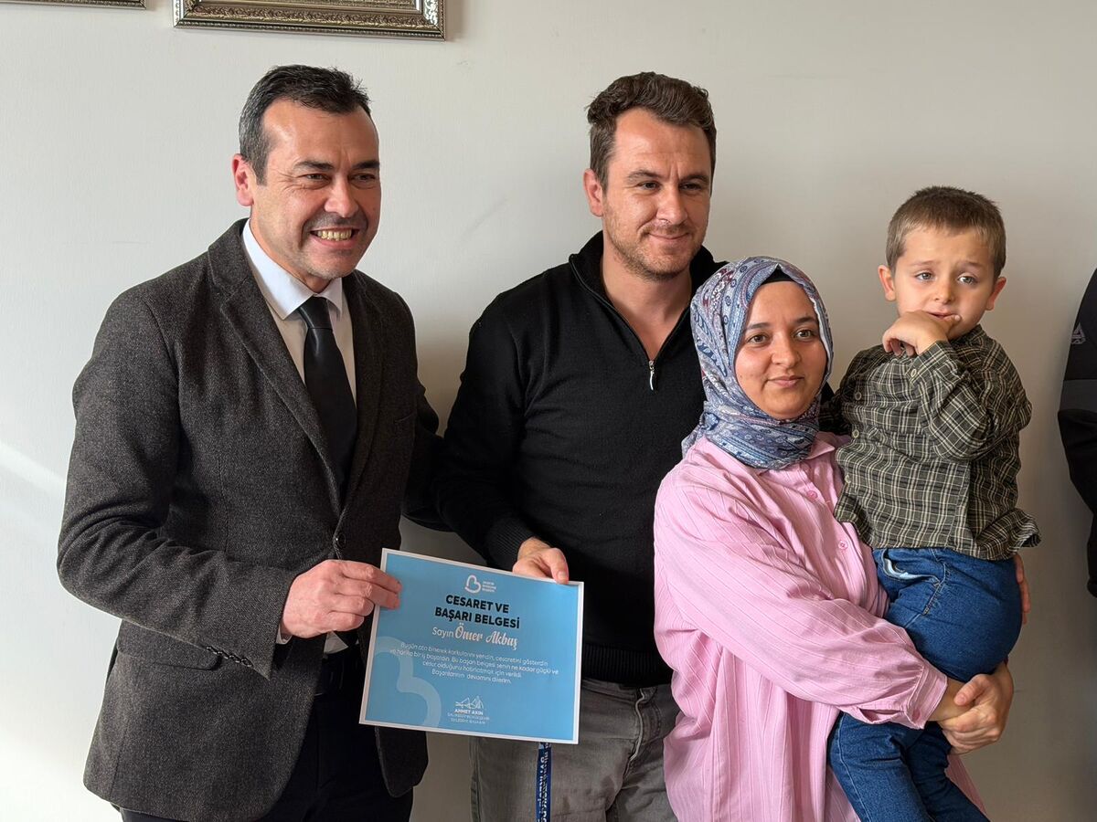 Balıkesir’de Hipoterapi Mucizesi 308d4e96 1323 4868 b371 586cc5067c3e - Marmara Bölge Gazetesi