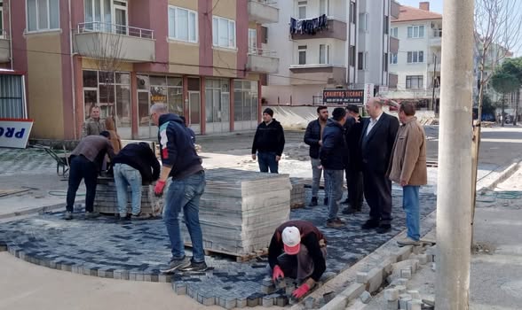 Bigadiç Belediye Başkanı Mustafa Göksel, ilçede devam eden altyapı ve