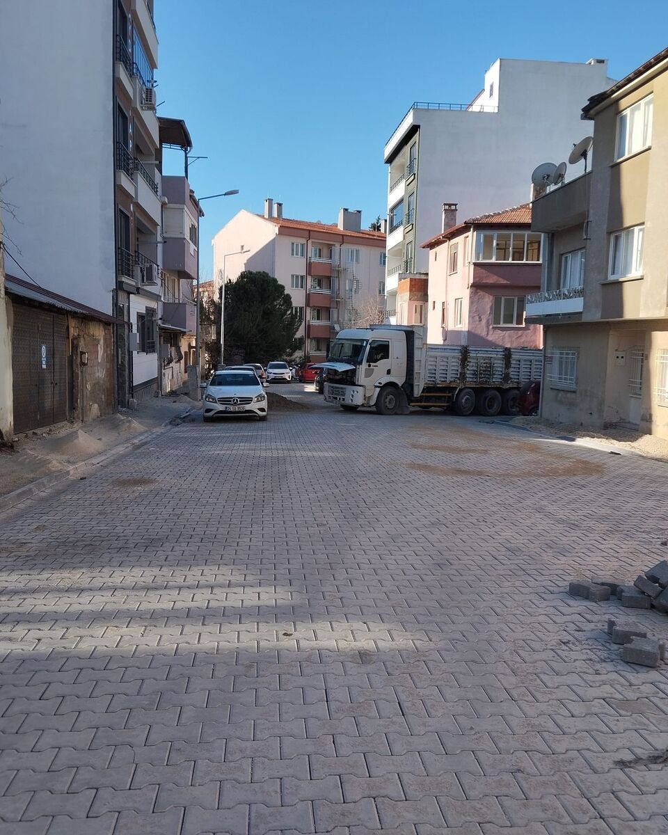 Edremit’te Yol Atağı! 648302385 933652689025757 1689031837989783627 n - Marmara Bölge Gazetesi