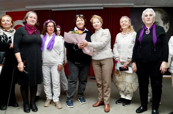 Burhaniye’de Sanat Dolu Gece 649889058 1395592582607106 1989749567149267772 n - Marmara Bölge Gazetesi