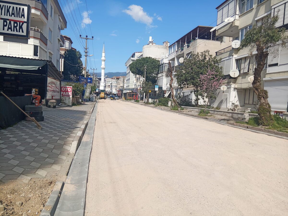 Edremit’te Dikkat Çeken Görüntüler! 655959834 946208917770134 3448554219751900944 n - Marmara Bölge Gazetesi