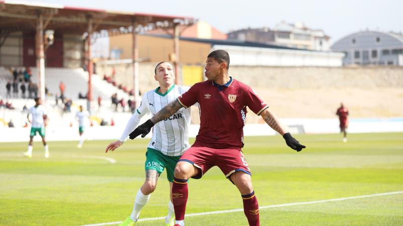 Trendyol 1. Ligin 31.haftasında Bandırmaspor, evinde Iğdır Futbol Kulübü ile