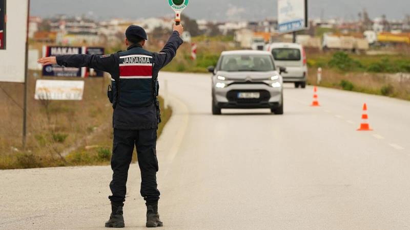 Balıkesir İl Jandarma Komutanlığı, Ramazan Bayramı boyunca vatandaşların güvenli seyahat