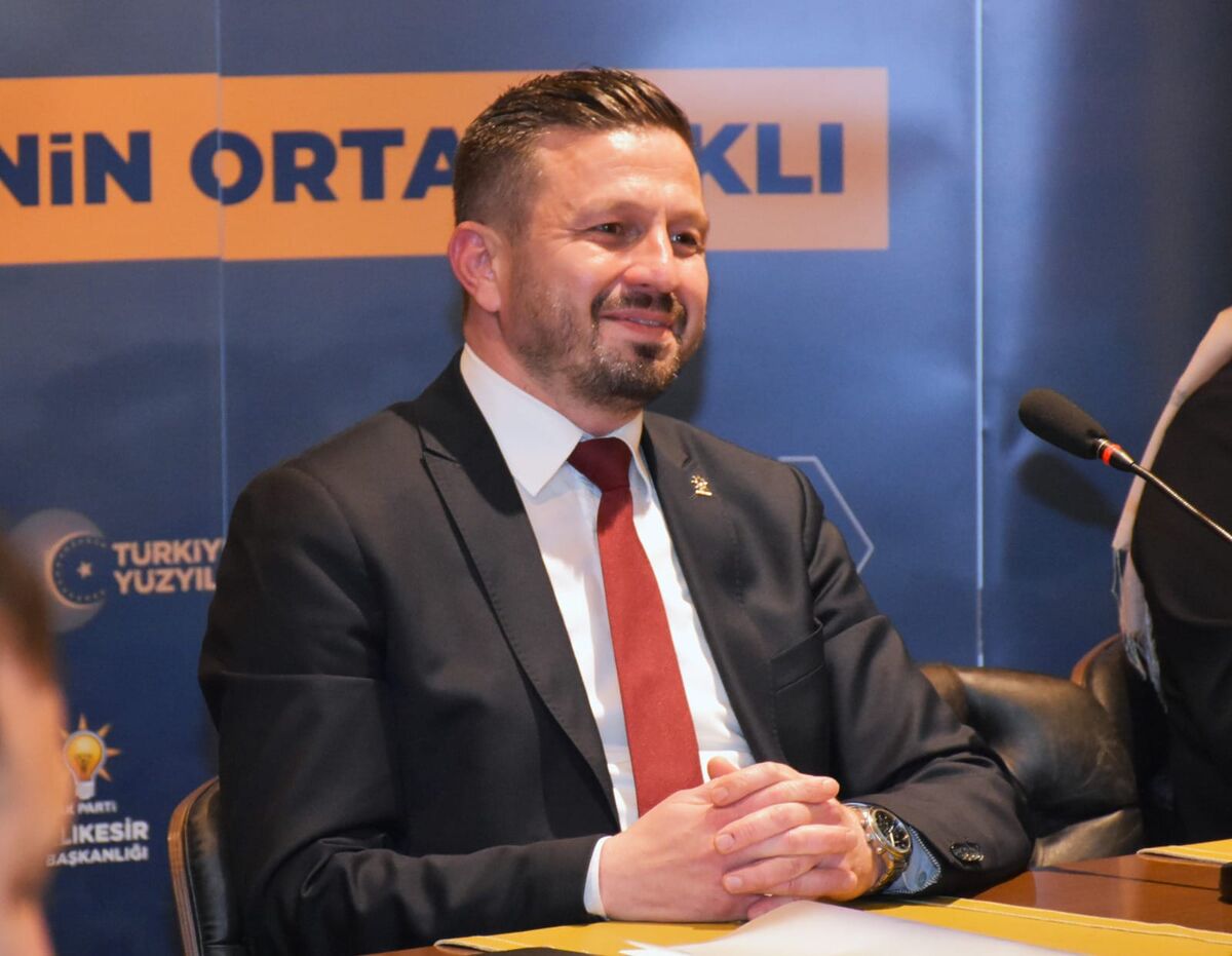 Balıkesir’deki Süt Üreticilerine Bayram Müjdesi WhatsApp Image 2026 03 08 at 07.04.24 - Marmara Bölge Gazetesi