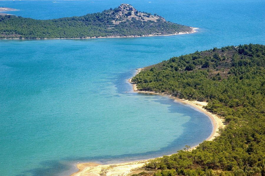 Mavi Bayraklı Koy Tatilcilerin Gözdesi Oldu bigstock Scenic View 2200456 - Marmara Bölge Gazetesi