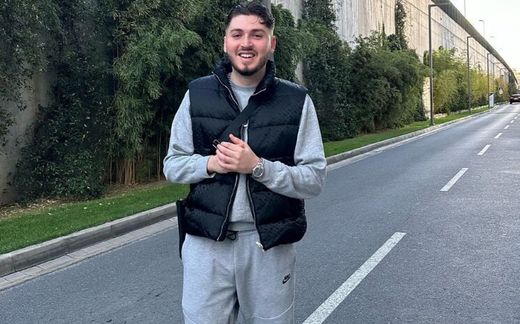 Ünlü rapçi Blok3, sevgili kriterlerini tek tek sıralayarak sosyal medyada