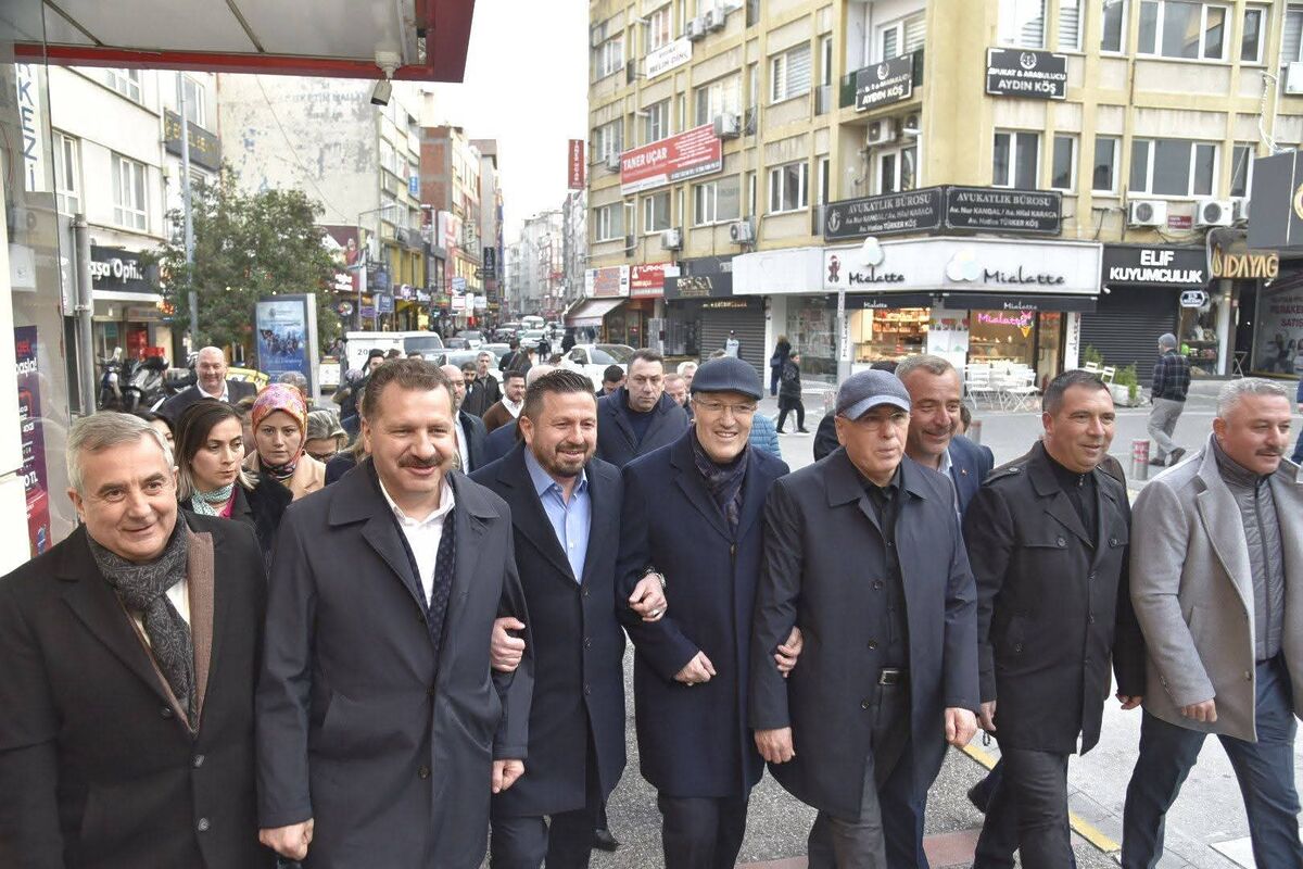 Aydemir 10 Bin Kişiyle Aynı Sofrada Buluştu d06c8aec 7967 4ceb 9891 2c589b6a0656 - Marmara Bölge Gazetesi