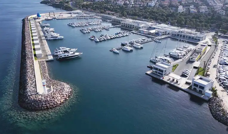 foca marina - Marmara Bölge Gazetesi