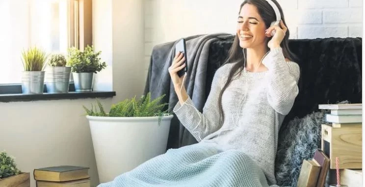 Müzik Sadece Keyif Değil! Beyin ve Sağlık Üzerindeki 4 Etkisi Şaşırtıyor gfgf wqen - Marmara Bölge Gazetesi