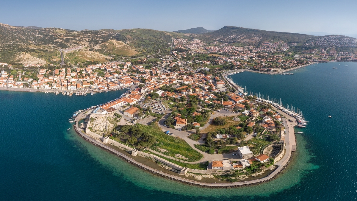 Ege’de Tarih ve Denizin Buluştuğu Tatil Noktası haber gorseli 8 - Marmara Bölge Gazetesi