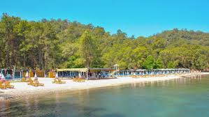 Muğla’nın gözlerden uzak kalan doğa harikalarından biri olan Büyük Samanlık
