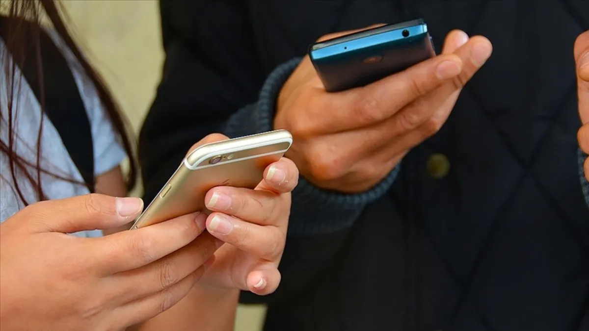 1200x675 yurt disi cihazi olanlar dikkat imei kaydi icin sure doluyor telefonlar kapanabilir 1777458728195 - Marmara Bölge Gazetesi