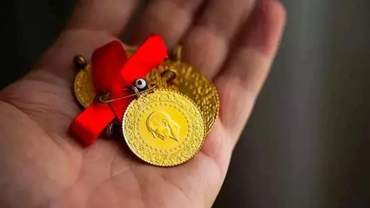 Altın piyasasındaki son gelişmeler yatırımcılar ve vatandaşlar tarafından yakından izleniyor.