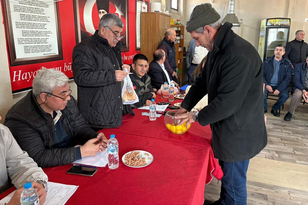 Susurluk’ta Güneş Enerjisi Projesinde Şanslı Aileler Belirlendi 659323149 1410012441167090 6196287733529908085 n - Marmara Bölge Gazetesi