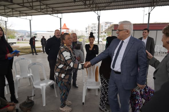 Burhaniye’de Romanlar Günü Coşkusu 668494712 1422382989928065 4527886059319629044 n - Marmara Bölge Gazetesi