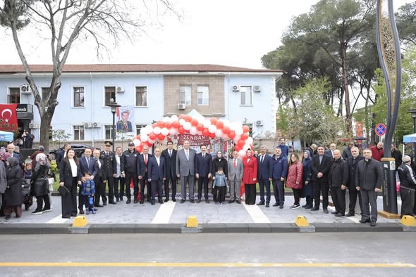 Bigadiç’te 23 Nisan Ulusal Egemenlik ve Çocuk Bayramı, yoğun katılım