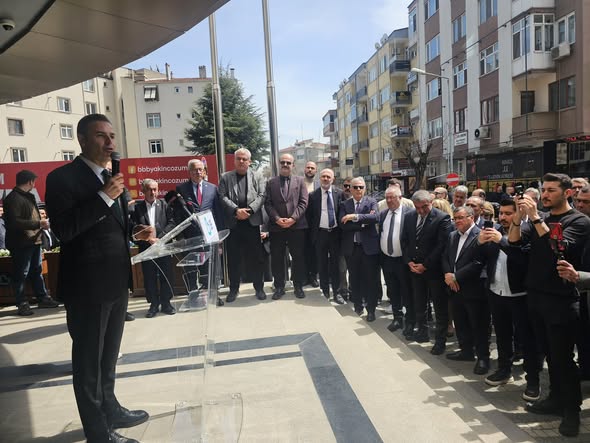 İvrindi’de Sanat Rüzgarı Esti 672049955 122217576632335762 6261581626243407209 n - Marmara Bölge Gazetesi