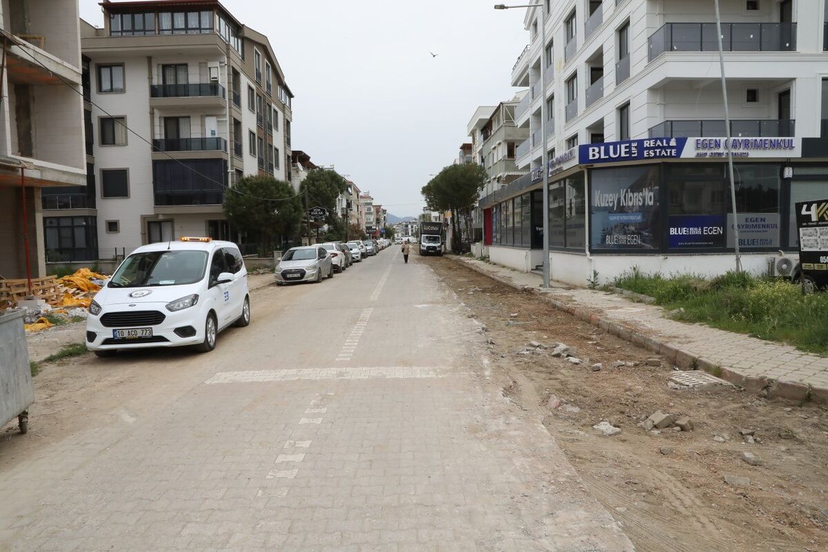 Tüm Odak Edremit’te! 672672662 963165326074493 1208605114397180280 n - Marmara Bölge Gazetesi