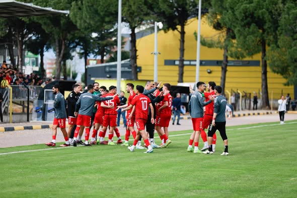 Burhaniye Belediyespor’dan Kritik Zafer 672675467 2183608269064578 3981988888856399529 n - Marmara Bölge Gazetesi