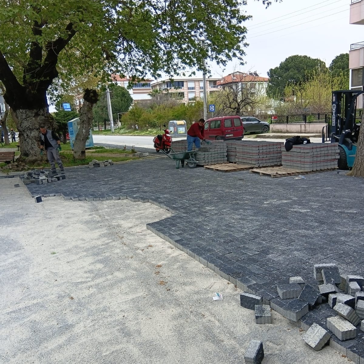 Edremit’te Merak Uyandıran Çalışma! 672676285 963983285992697 1756599421310363156 n - Marmara Bölge Gazetesi