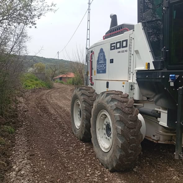Balıkesir’de Çiftçiye Yol Desteği 673269881 122238261776300867 936197257781752014 n - Marmara Bölge Gazetesi