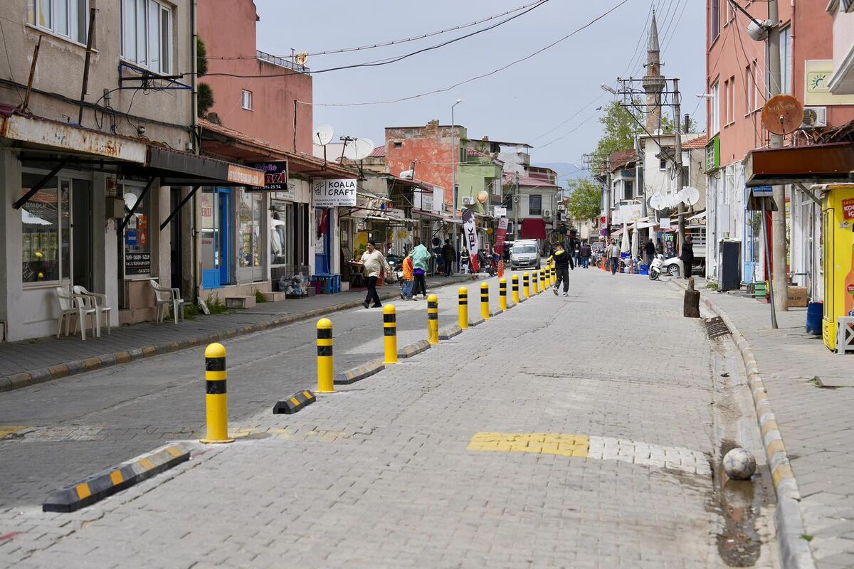 Trafikte Yeni Düzen Dönemi Başladı 673528492 1429023532597344 2179663550014109844 n - Marmara Bölge Gazetesi