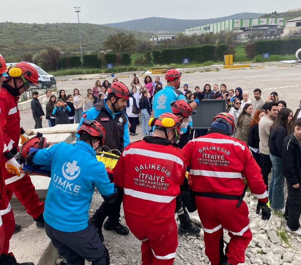 Balıkesir’de Öğrenciler Ölümle Burun Buruna Geldi! 678393715 1402250935265427 16496986929329197 n - Marmara Bölge Gazetesi