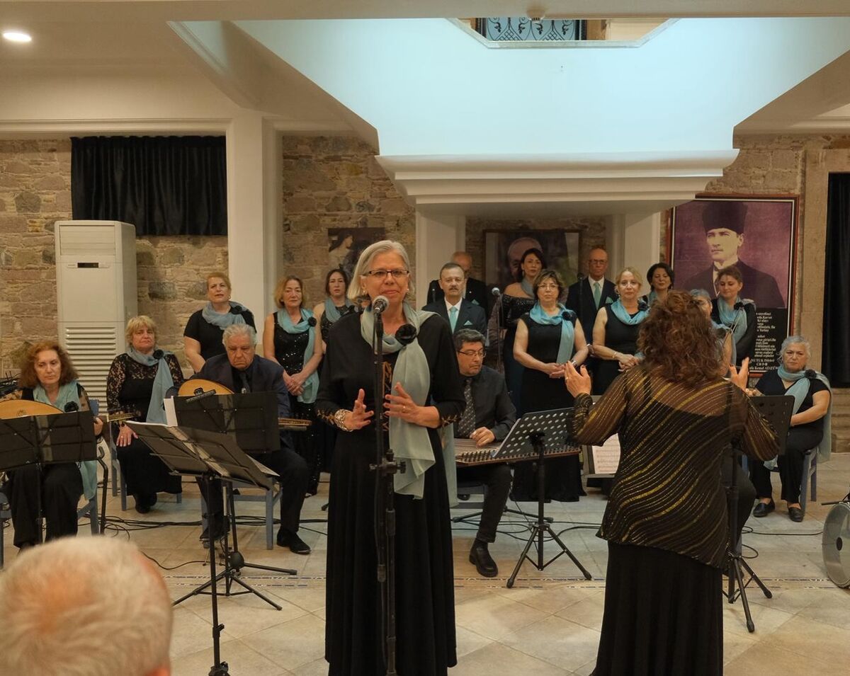 Cunda’da Konser Heyecanı 681366200 18548241085064151 8682687474432460634 n - Marmara Bölge Gazetesi