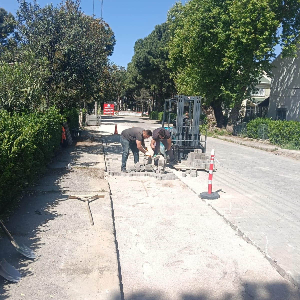 Edremit’te Her Şey Bir Anda Başladı! 681368502 972501808474178 7040569303694254604 n - Marmara Bölge Gazetesi