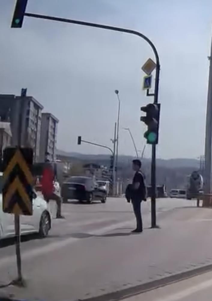 Facia Teğet Geçti AW683858 02 - Marmara Bölge Gazetesi