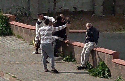 Yaşlı Babasına Sert Çıkınca Linç Edildi! AW684046 02 - Marmara Bölge Gazetesi