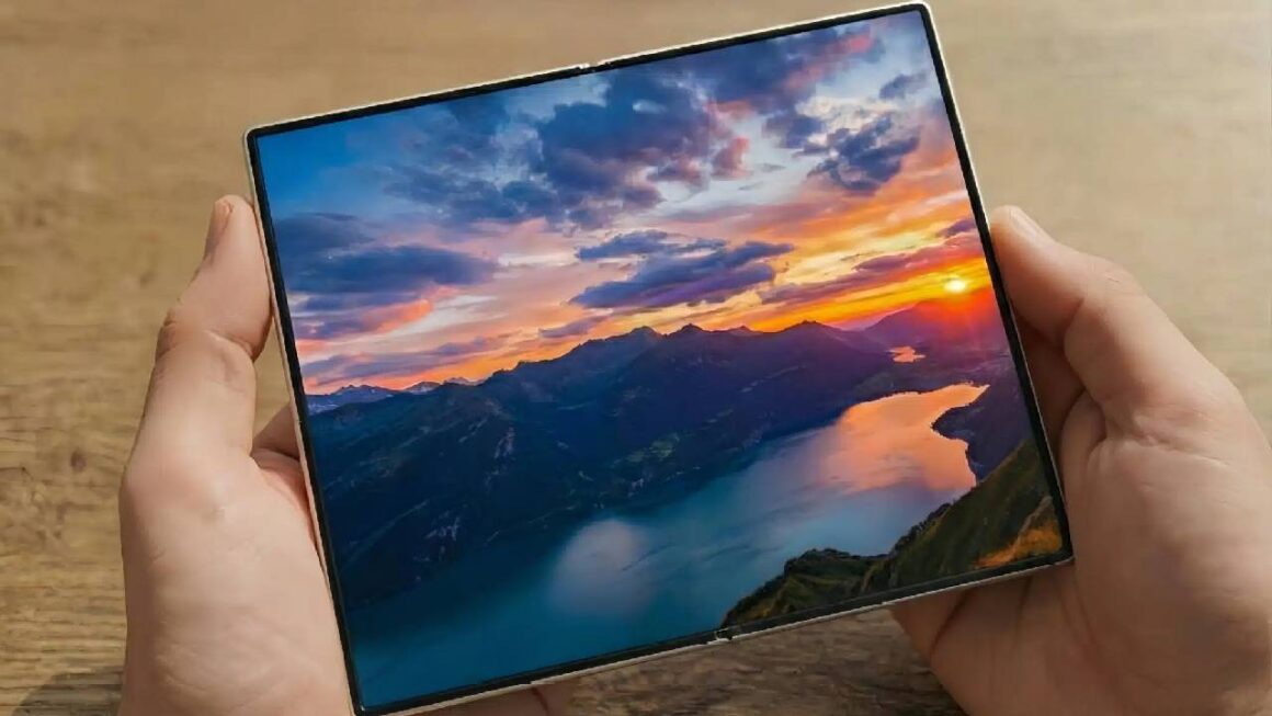 Geniş Ekranlı Katlanabilir Geliyor: Galaxy Z Fold Wide’ın Boyutları Sızdı DD - Marmara Bölge Gazetesi