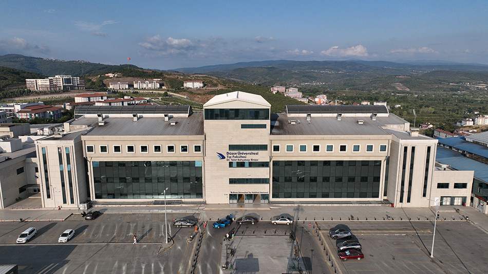 Düzce Üniversitesi, farklı kadrolarda görevlendirilmek üzere toplam 16 akademik personel