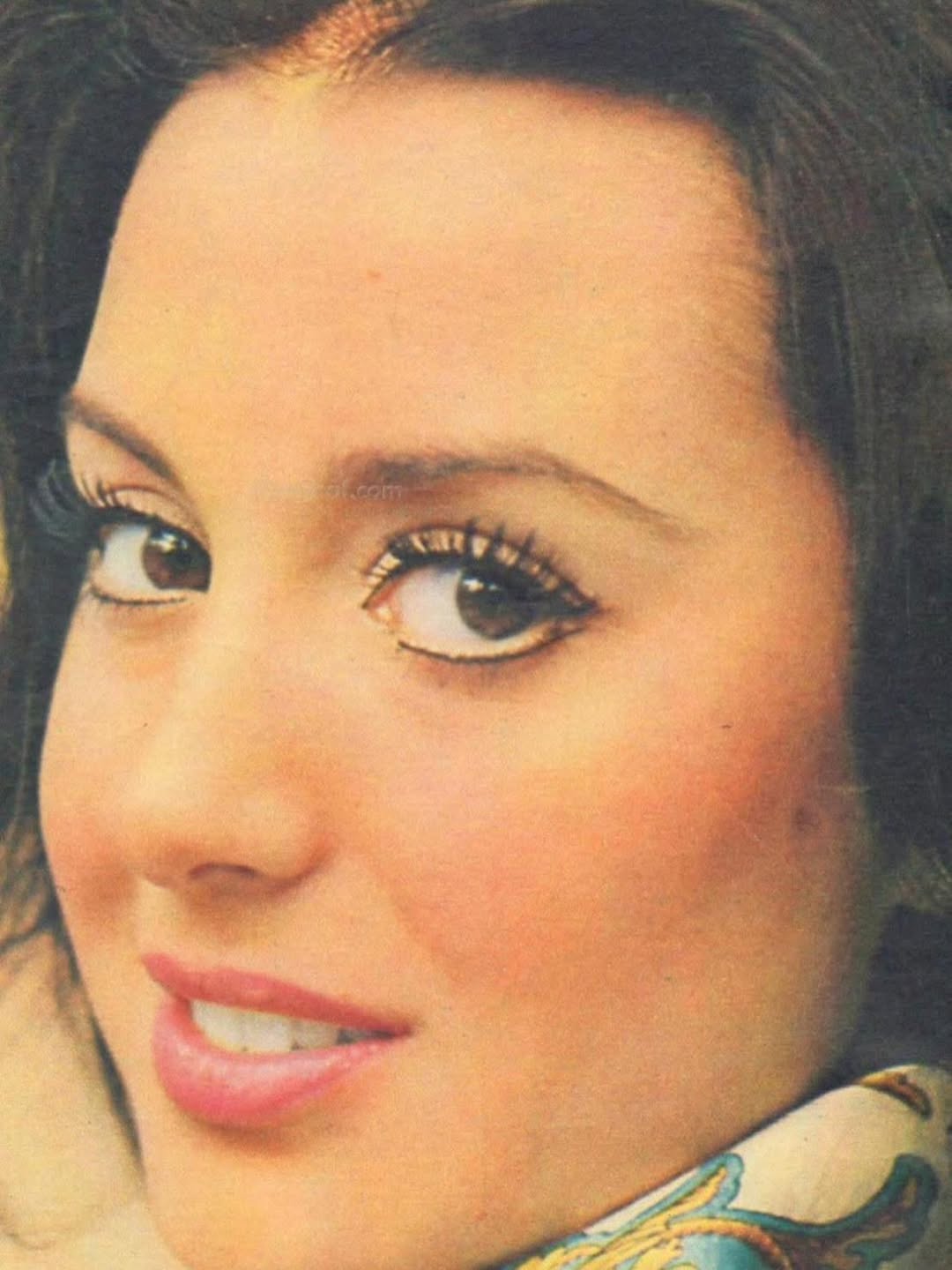 Yeşilçam’ın Efsanesi Perihan Savaş’ın Nostaljik Paylaşımı Olay Oldu! Eski fotograflara bakarken sizinlede paylasmak istedim 🙌🫠🤗 1 - Marmara Bölge Gazetesi