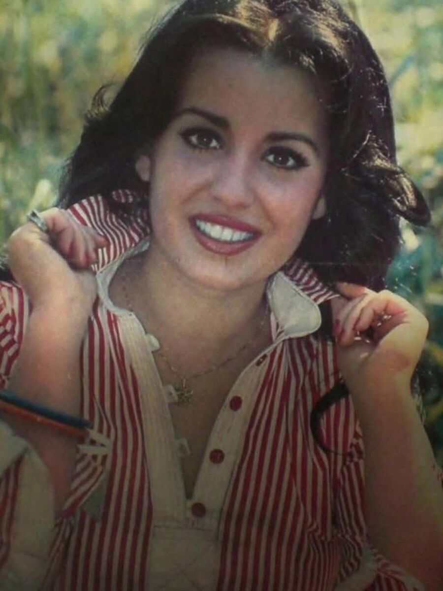 Yeşilçam’ın Efsanesi Perihan Savaş’ın Nostaljik Paylaşımı Olay Oldu! Eski fotograflara bakarken sizinlede paylasmak istedim 🙌🫠🤗 3 - Marmara Bölge Gazetesi