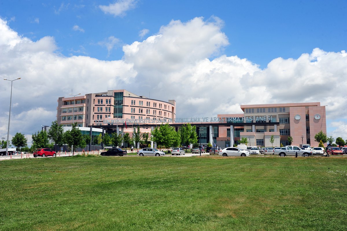 Balıkesir Üniversitesi Hastanesi, akreditasyon sürecinde kritik aşamayı geçerek Türkiye’de bir