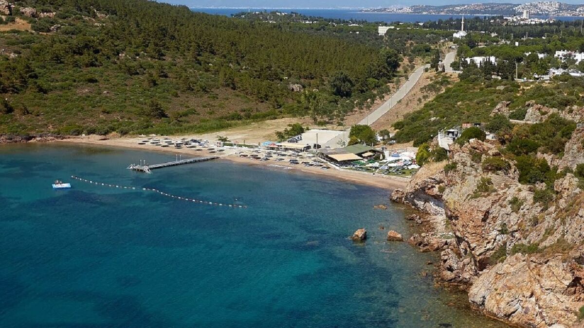 Ege’de Böyle Yer Kaldı mı Dedirten Koy Gomec Tilki Koyu 4 - Marmara Bölge Gazetesi