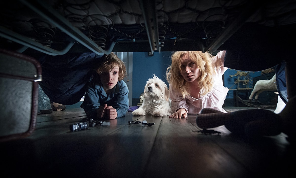 İzlerken Nefesinizi Tutacaksınız! Eleştirmenlerden Tam Not Alan En İyi 20 Korku ve Gerilim Filmi The Babadook - Marmara Bölge Gazetesi