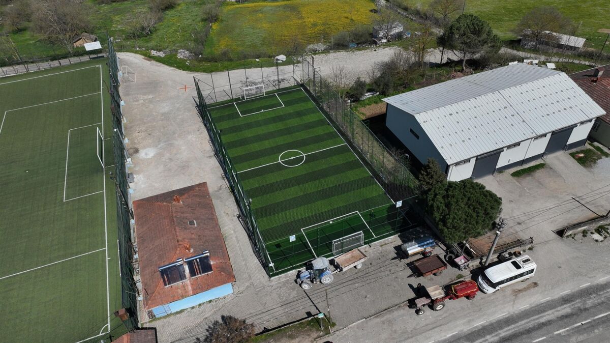 Balıkesir’de Halı Saha Patlaması! WhatsApp Image 2026 04 09 at 11.40.32 - Marmara Bölge Gazetesi